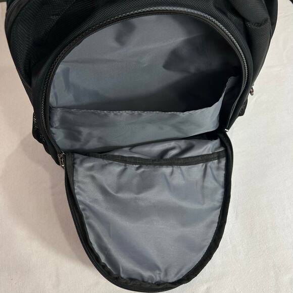 Swiss Gear 18" Laptop Backpack Four Pockets Black & Gray with Warranty Card - Picture 9 of 14